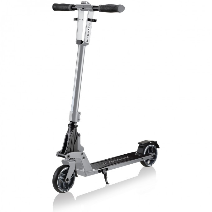 Самокат GLOBBER ONE K 125 Серебристый 670-130-2
